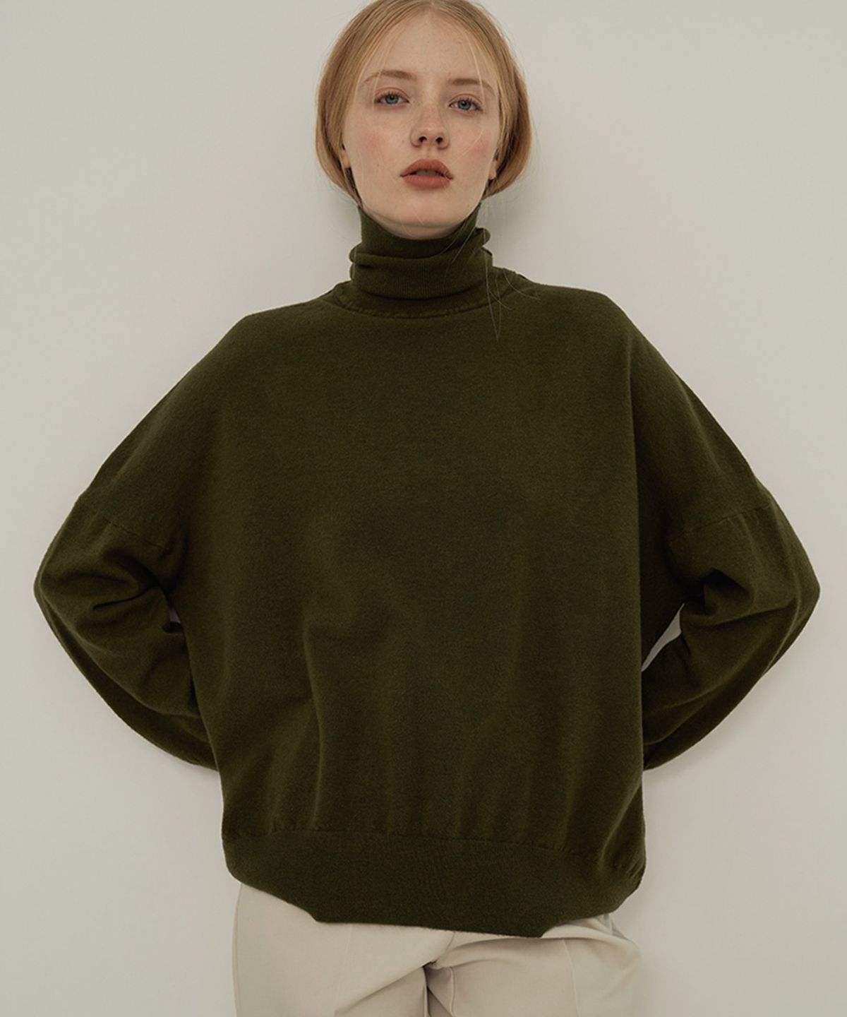 바스카라(VASCARA) Oversized Fit Turtleneck Long Sleeve Knitwear (10colors)