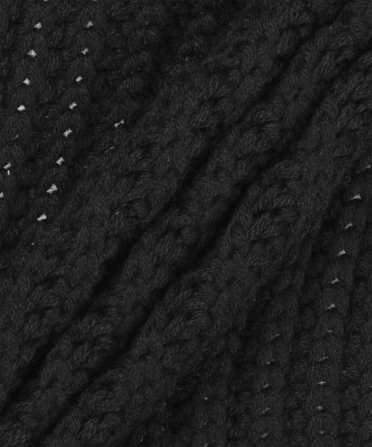 생로랑(SAINT LAURENT) 로고 패치 니트 머플러 - 블랙 / 7991463YR611000