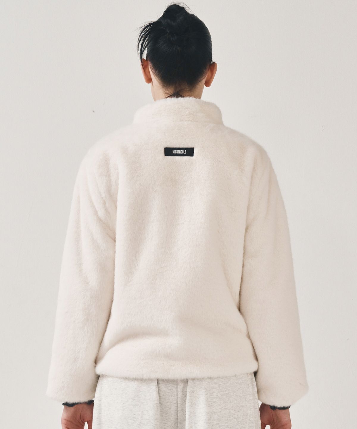 닉앤니콜(NICK&NICOLE) HIGH NECK SOFT FUR JACKET_IVORY