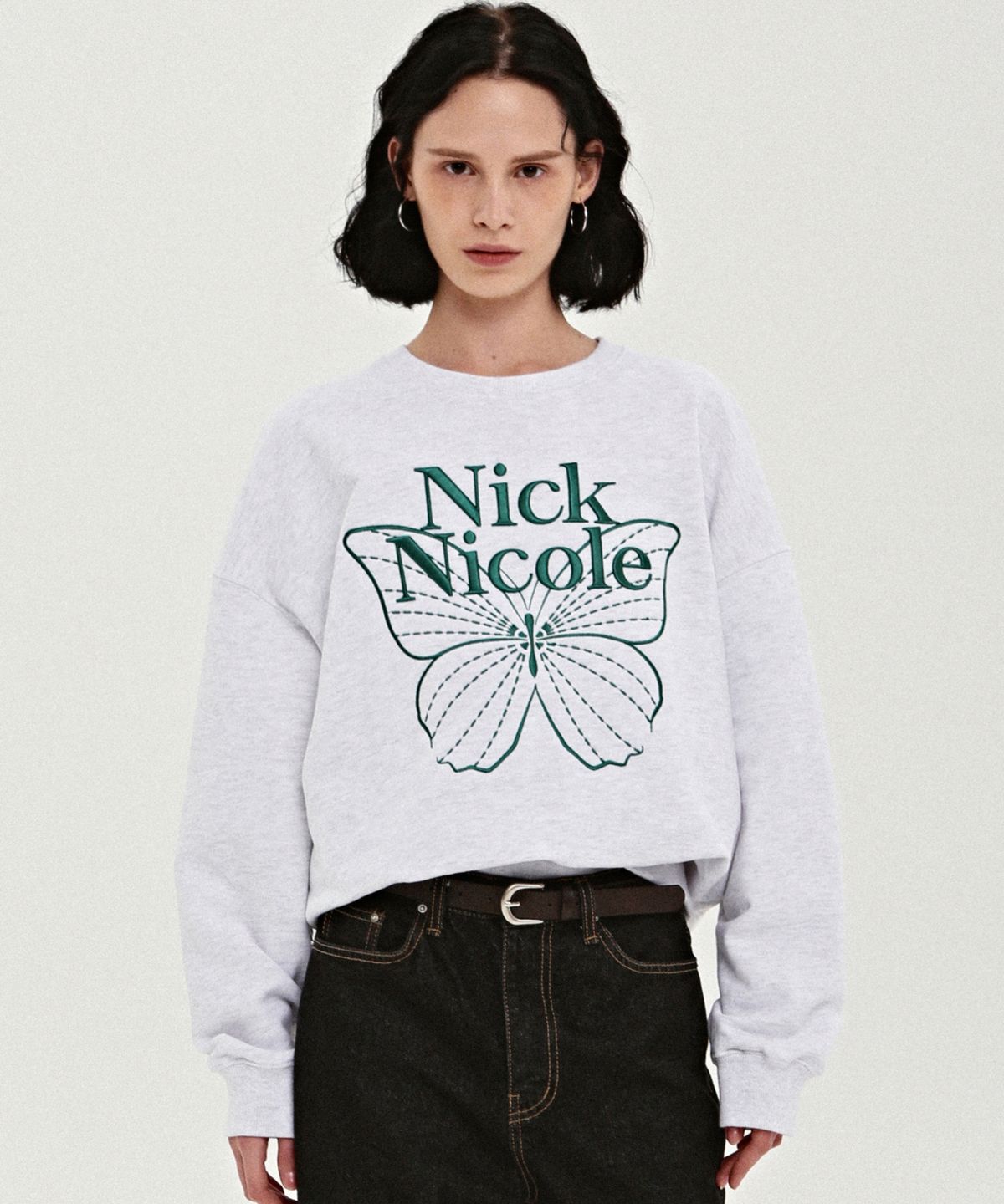 닉앤니콜(NICK&NICOLE) VOLUME BUTTERFLY SIGNATURE SWEATSHIRT_10 COLOR