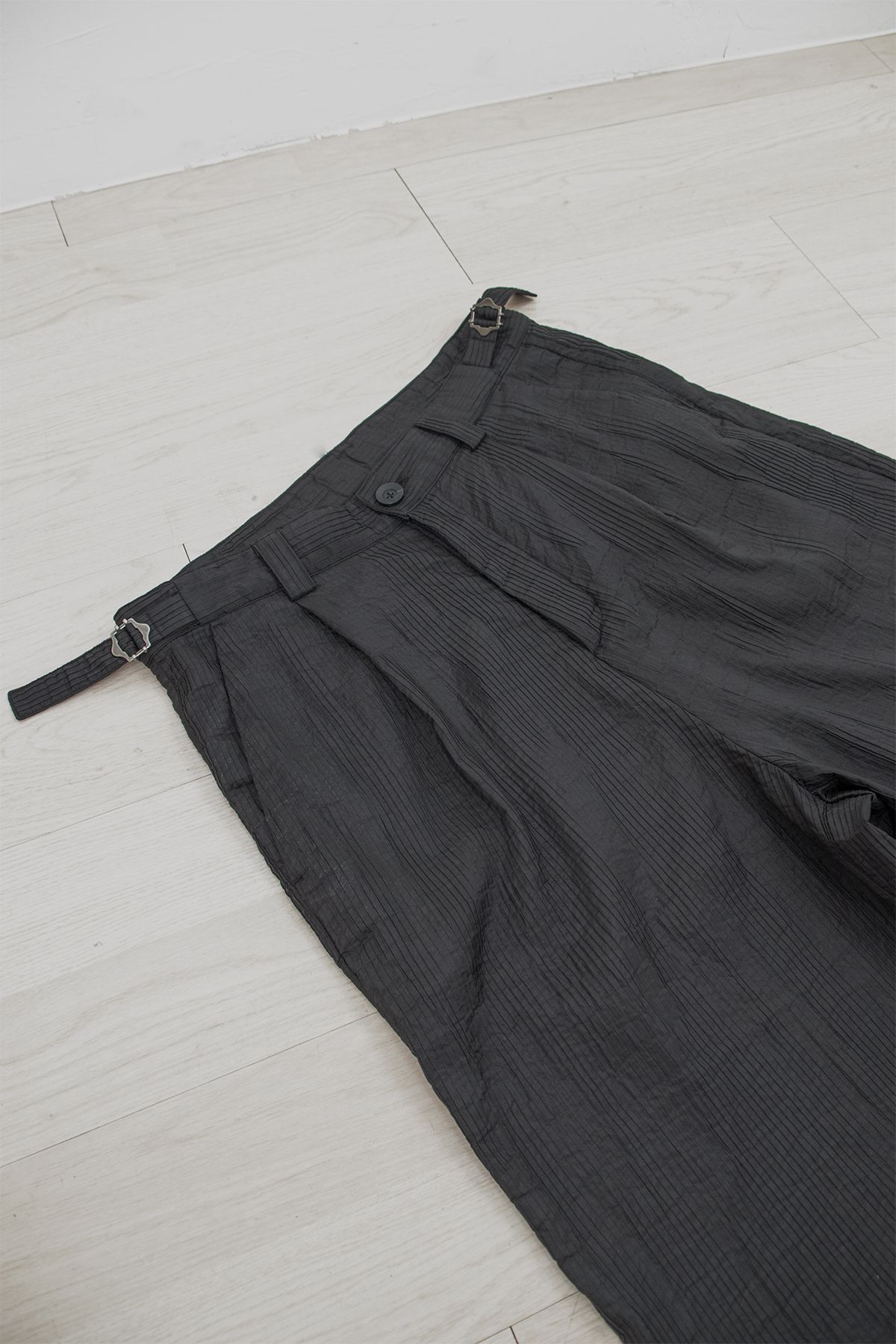 래깅툴즈(LAGGINGTOOLS) Shelter Half Pants_____black