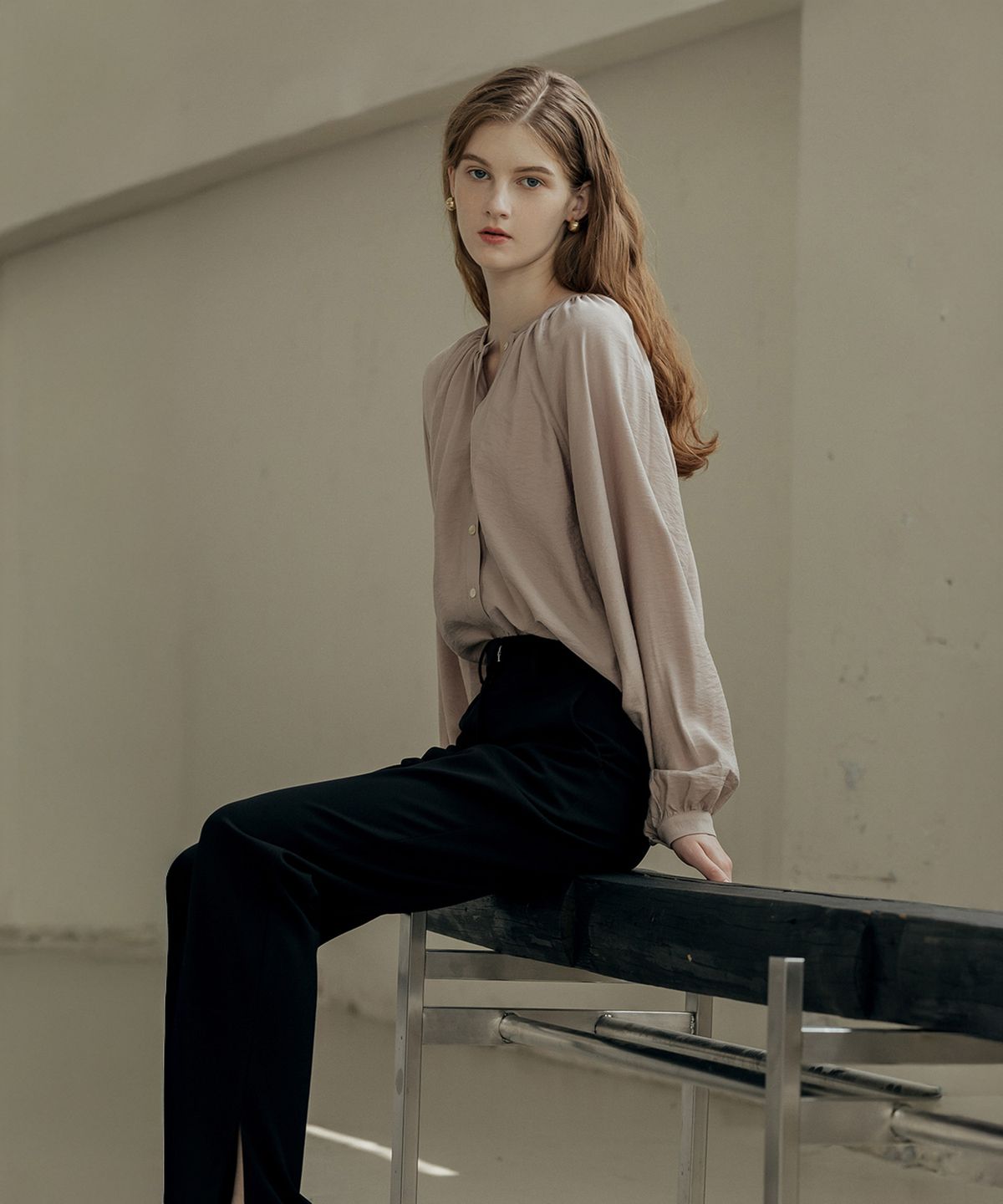 메이버유(MAYVERU) Laurina Shirring Blouse _ Pink