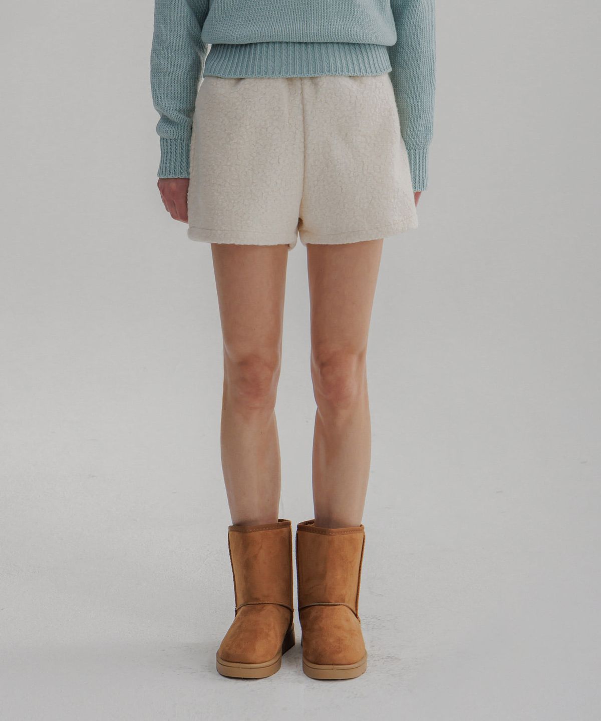 판도라핏(PANDORAFIT) Boucle Mini Shorts