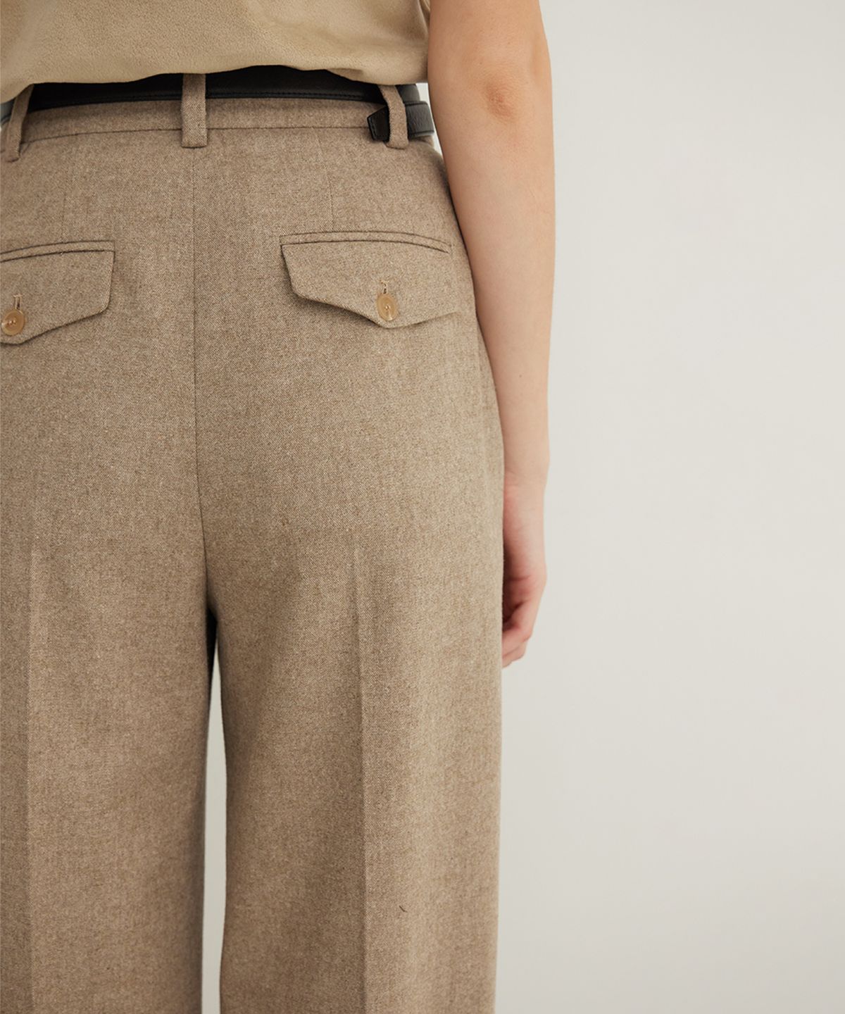 스텝어라운드(STEP AROUND) Wool Blend Wide Pleated Slacks_TAUPE