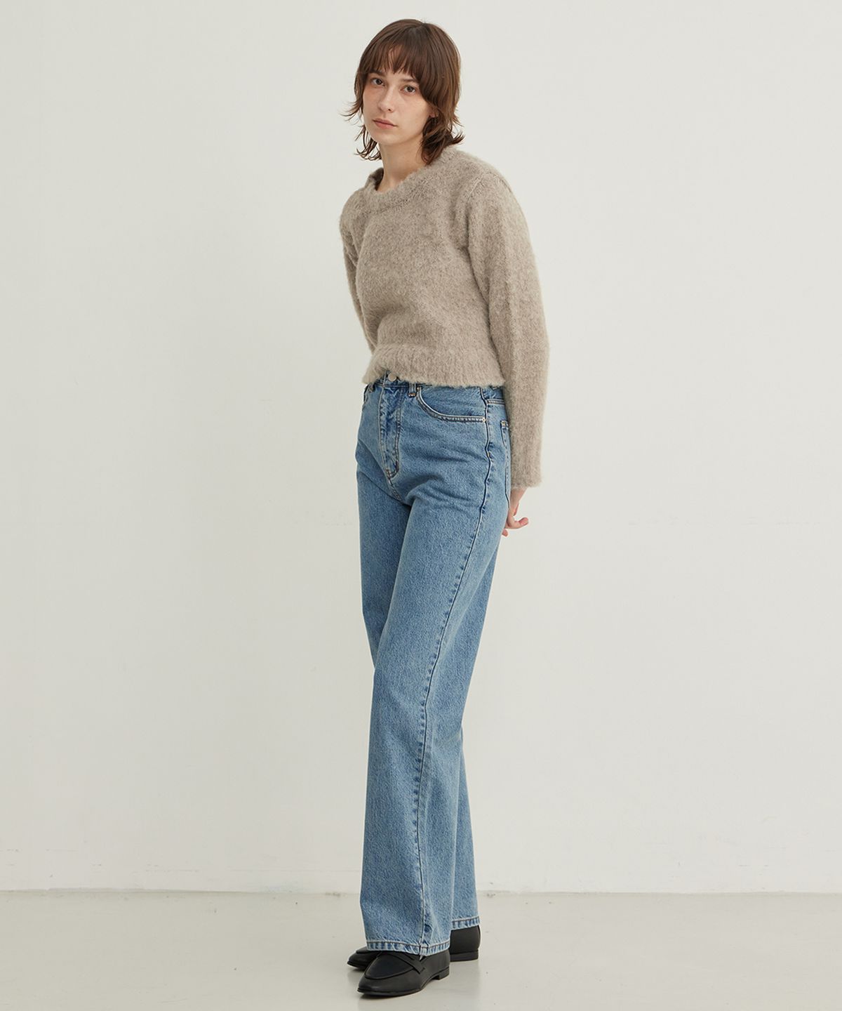 스텝어라운드(STEP AROUND) Brushed Crop Round knit_SANDSTONE