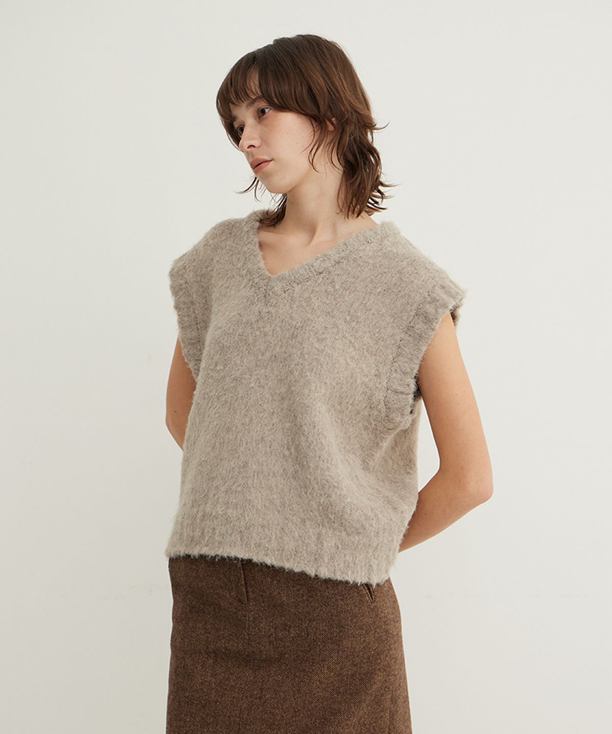 스텝어라운드(STEP AROUND) Brushed Knit Vest_SAND STONE