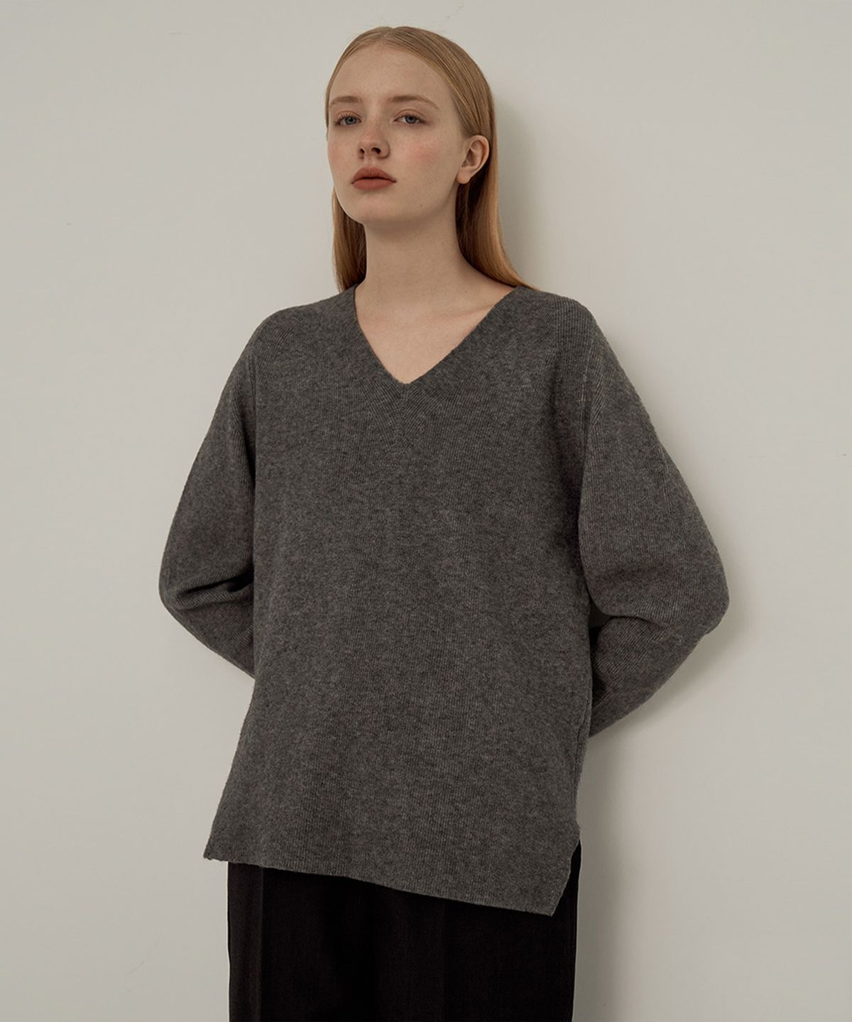 바스카라(VASCARA) Ribbed V-Neck Knitwear (5colors)