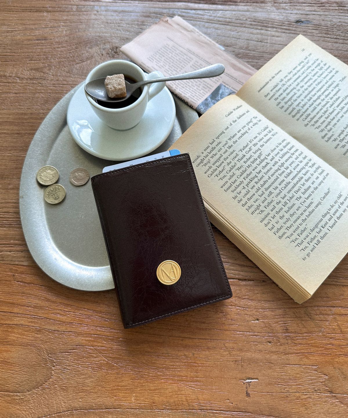 꼬떼드무아(COTEDEMOI) Ecrin passport wallet - Chocolate brown