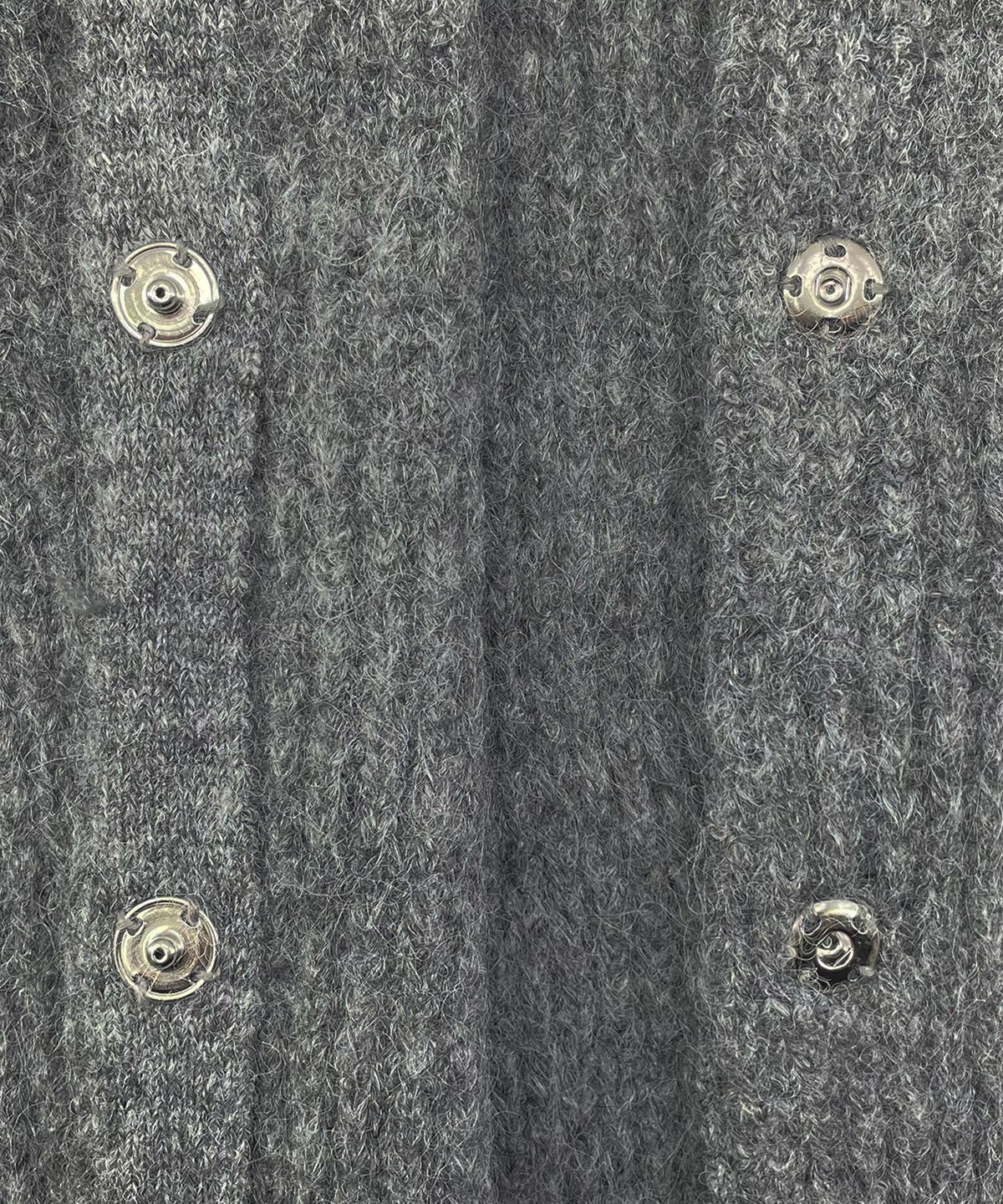 썸웨어버터(SOMEWHEREBUTTER) Moody Wool Cardigan - Grey