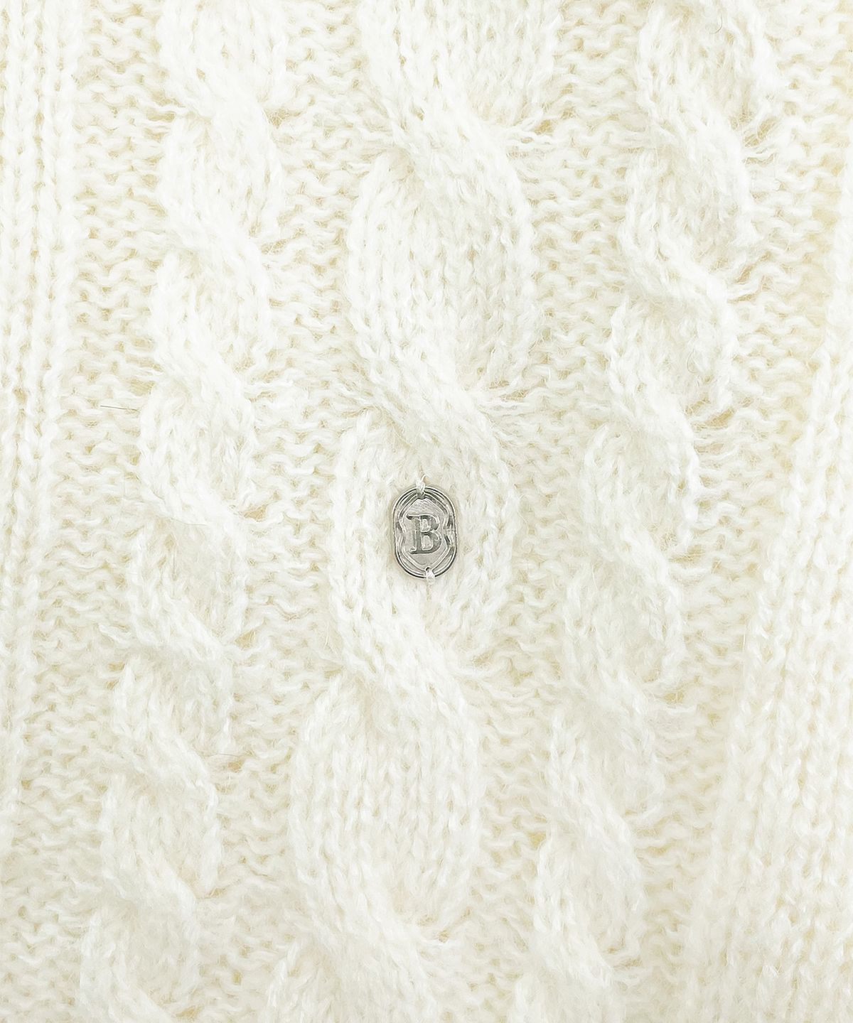 썸웨어버터(SOMEWHEREBUTTER) Some Cable Long Sleeve Knit - Ivory
