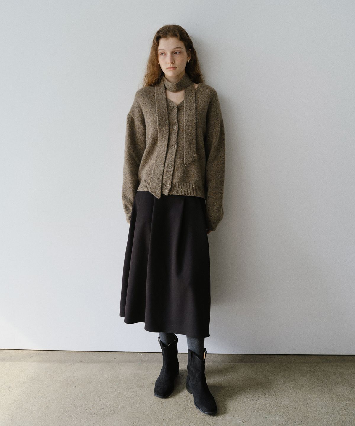 유라고(URAGO) Crunch cardigan muffler set