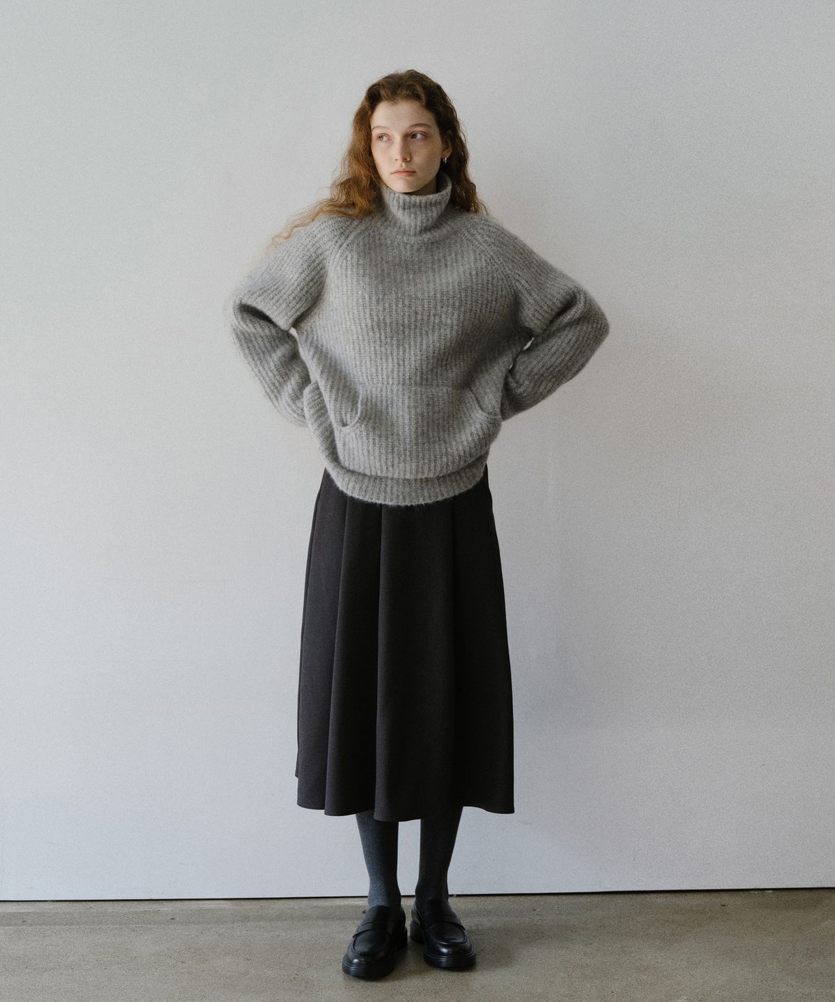 유라고(URAGO) Mohair hachi pocket knit
