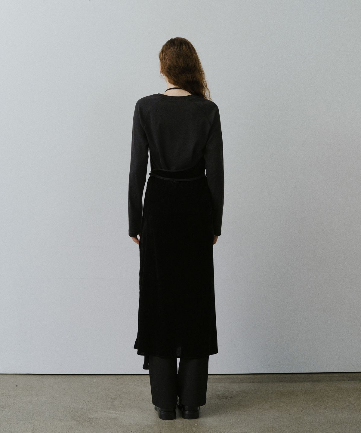 유라고(URAGO) Velvet halter neck dress
