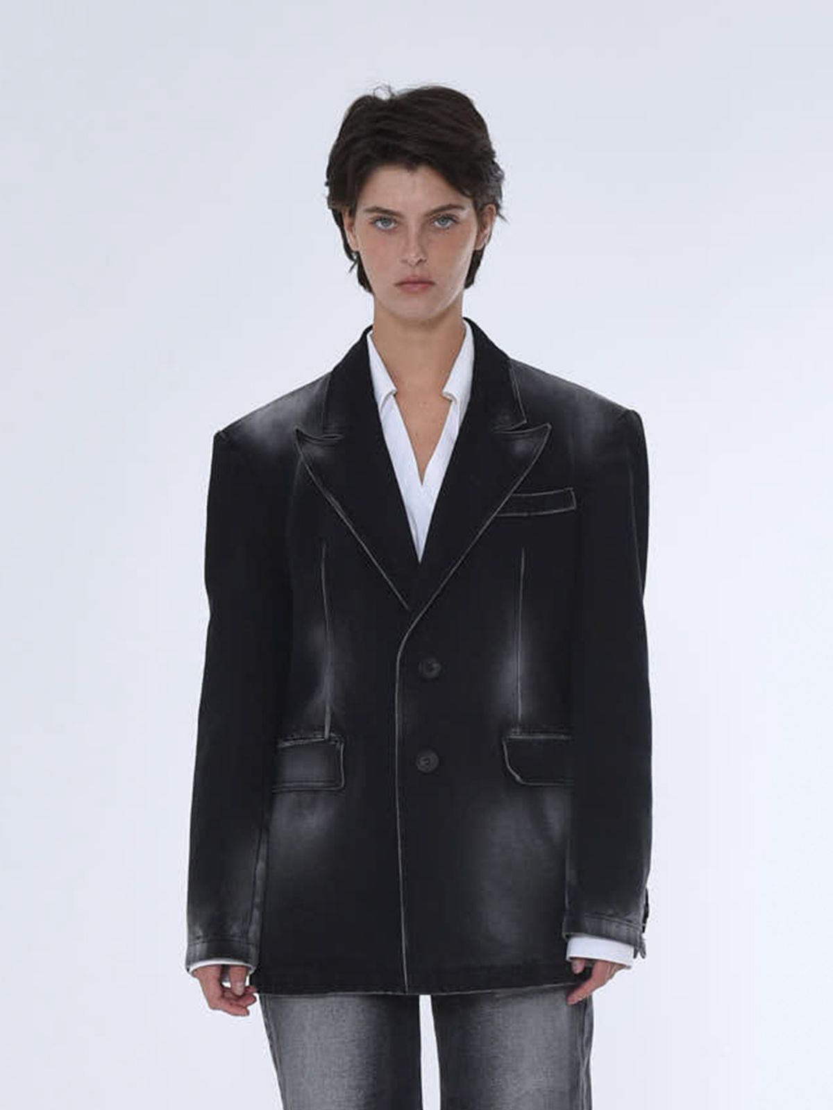 더발론(THE BALLON) WOMENS DESTROYED BLACK DENIM JACKET