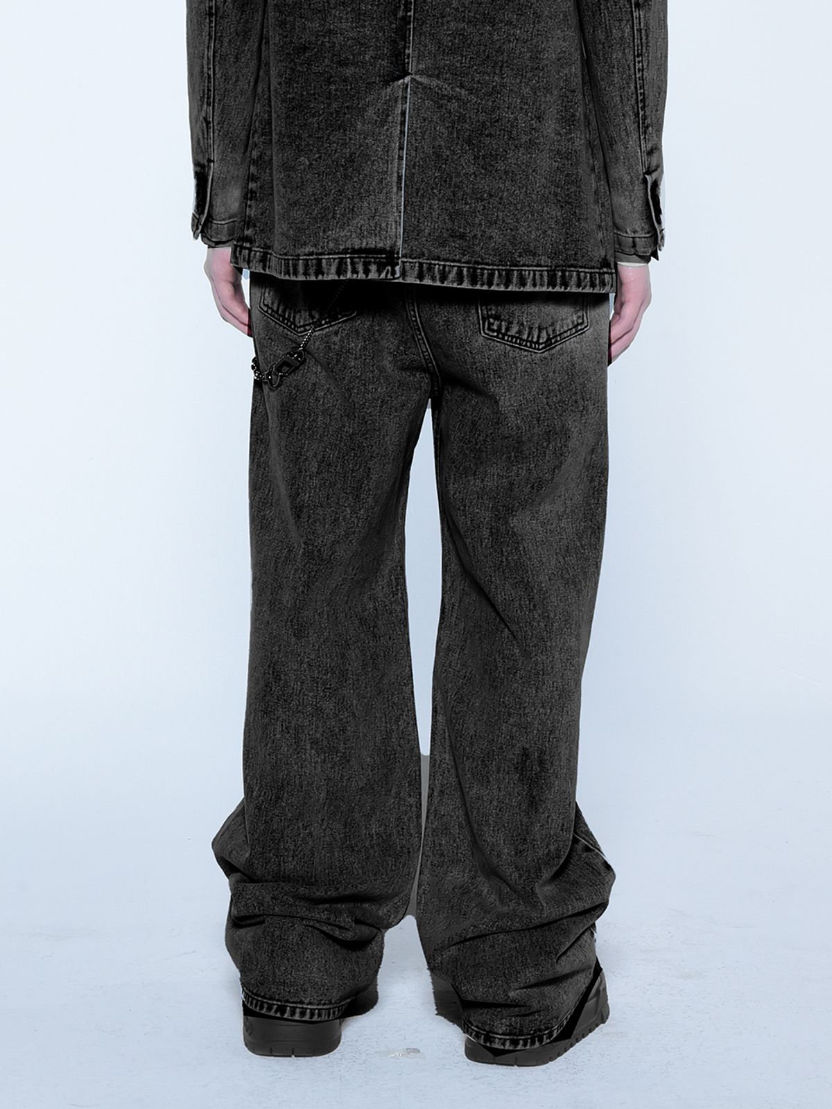 더발론(THE BALLON) BLACK CAT WASHED JEANS