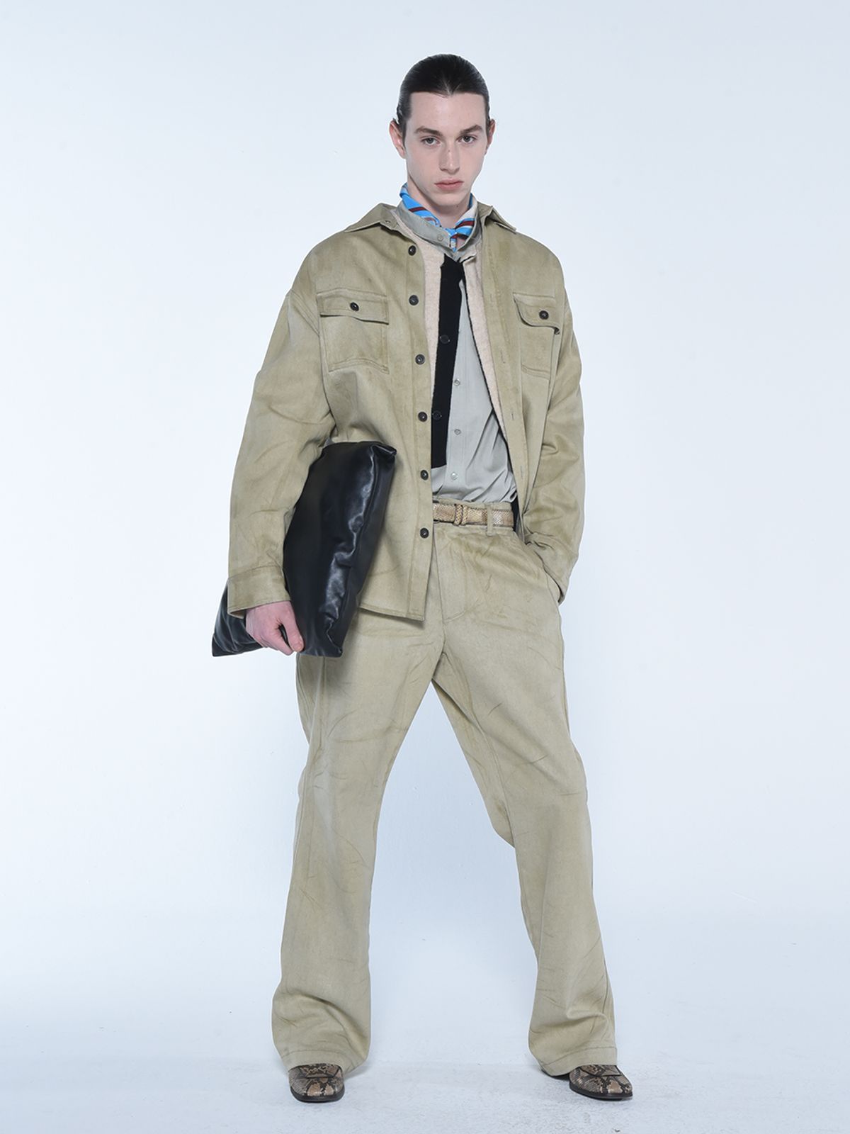 더발론(THE BALLON) MILLER WIDE COATING JEANS_OLIVE