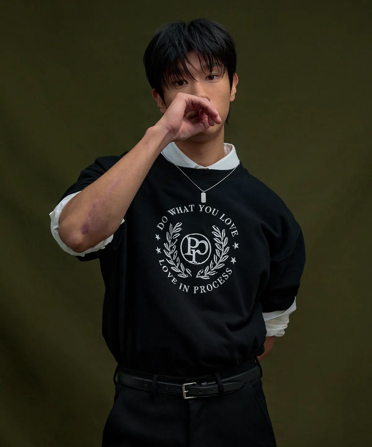 피알씨에스에스(PRCSS) Classic Love Sweatshirt - Black