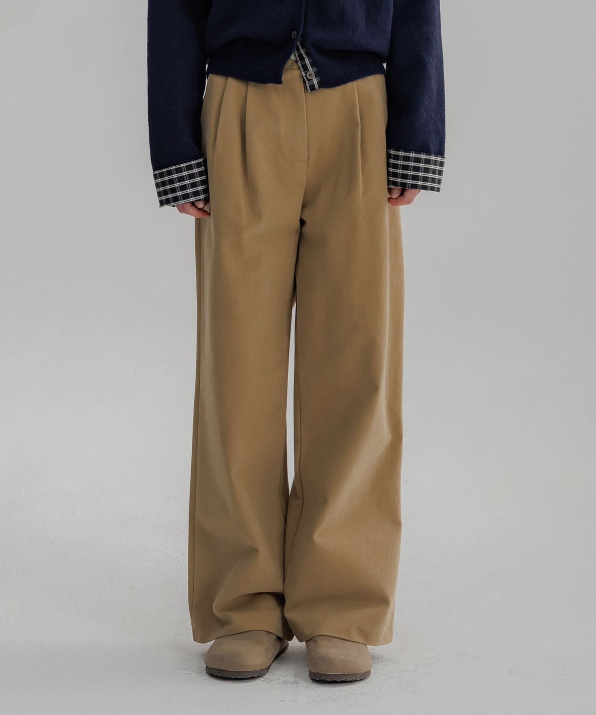 판도라핏(PANDORAFIT) Seed Peach Two Pin Tuck Pants
