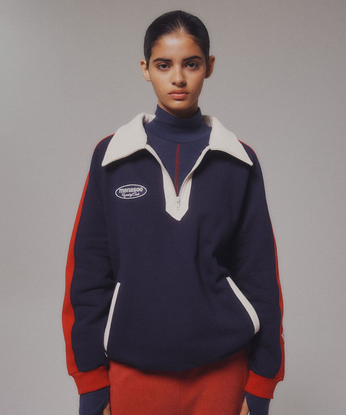 미나수(MENASOO) Color Combination Sweatshirt_Navy_기모원단