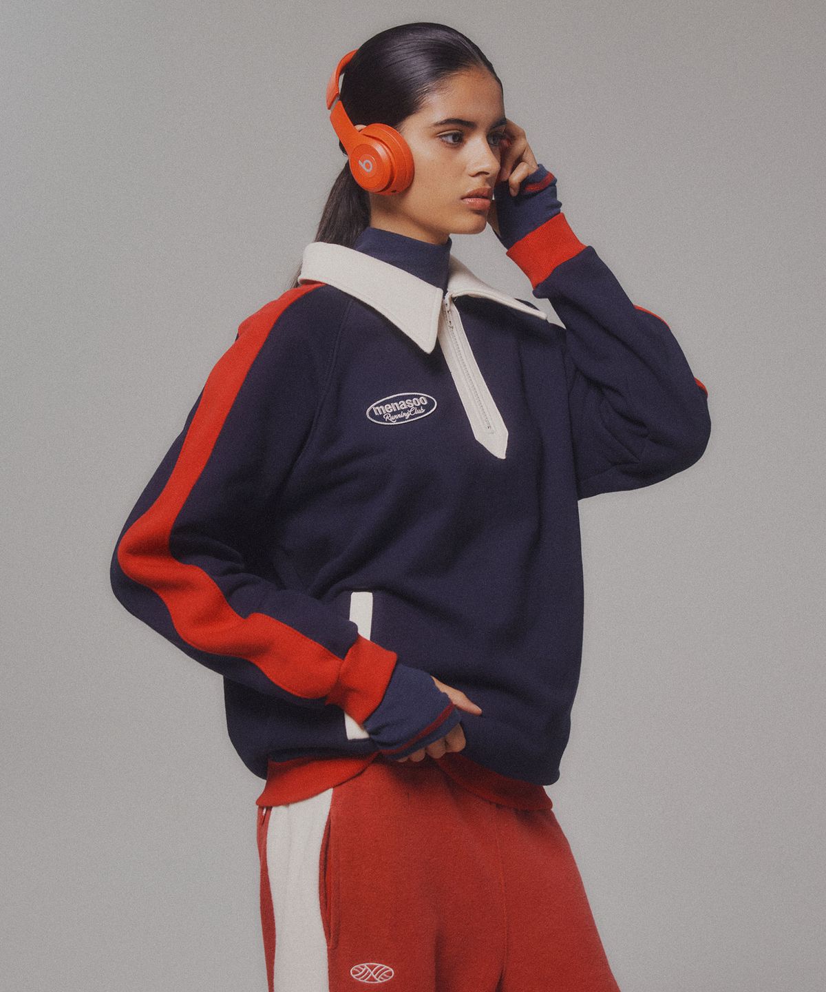 미나수(MENASOO) Color Combination Sweatshirt_Navy_기모원단
