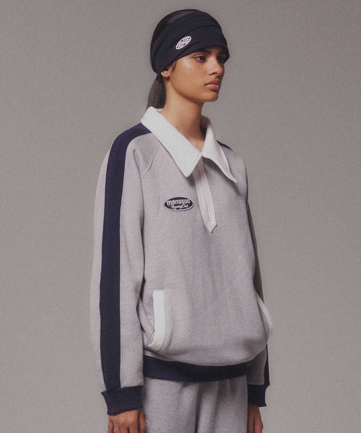 미나수(MENASOO) Color Combination Sweatshirt_Gray_기모원단