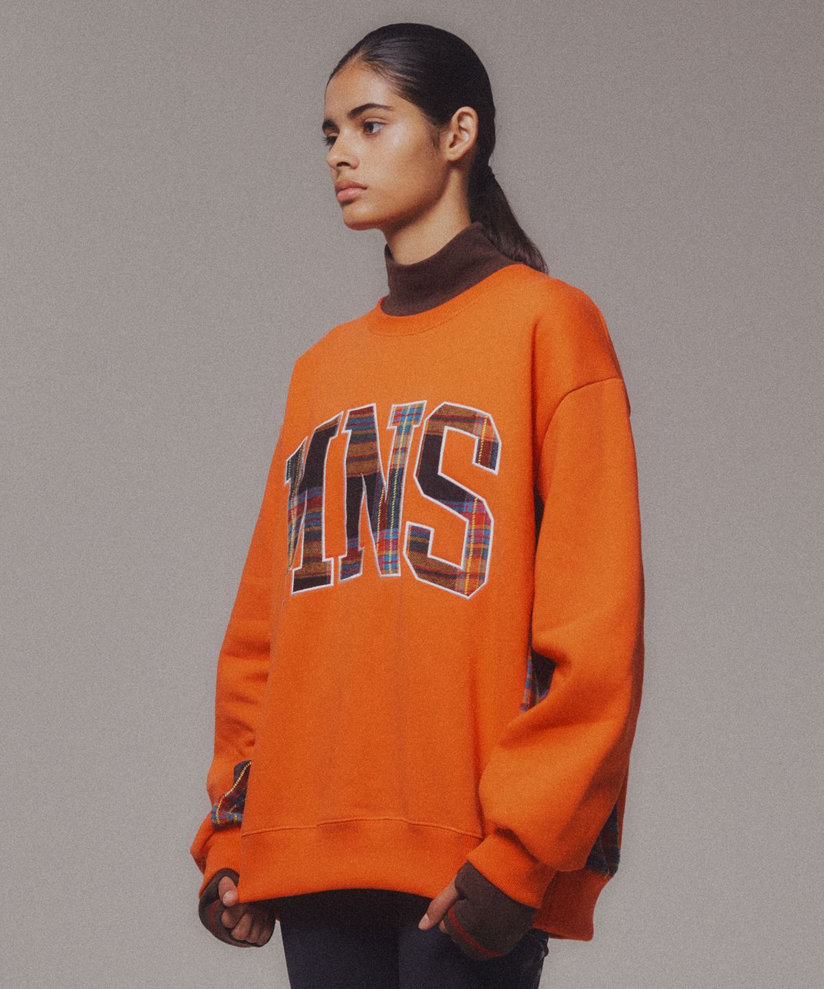 미나수(MENASOO) Check Combination Sweatshirt_Orange_기모원단