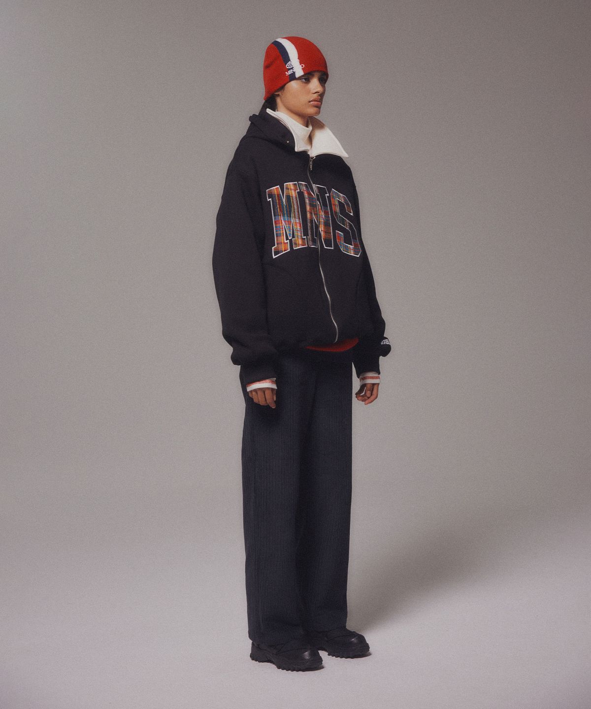 미나수(MENASOO) Corduroy Straight Pants_Navy