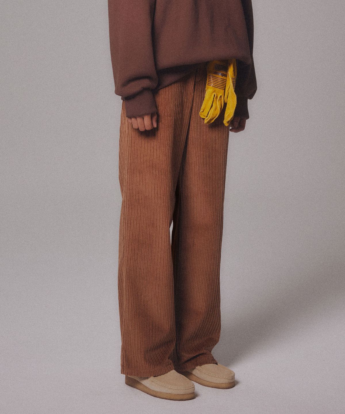 미나수(MENASOO) Corduroy Straight Pants_Brown