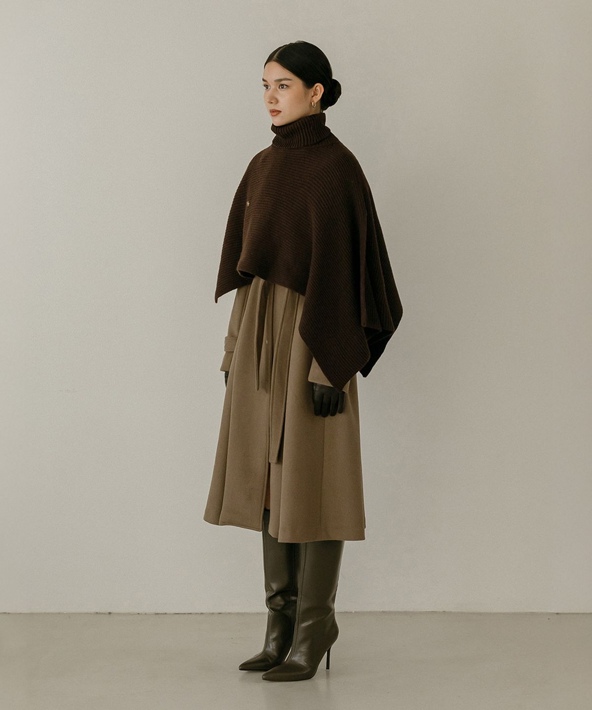 메이버유(MAYVERU) Temp Turtleneck Wool Cape Knitwear _ Brown
