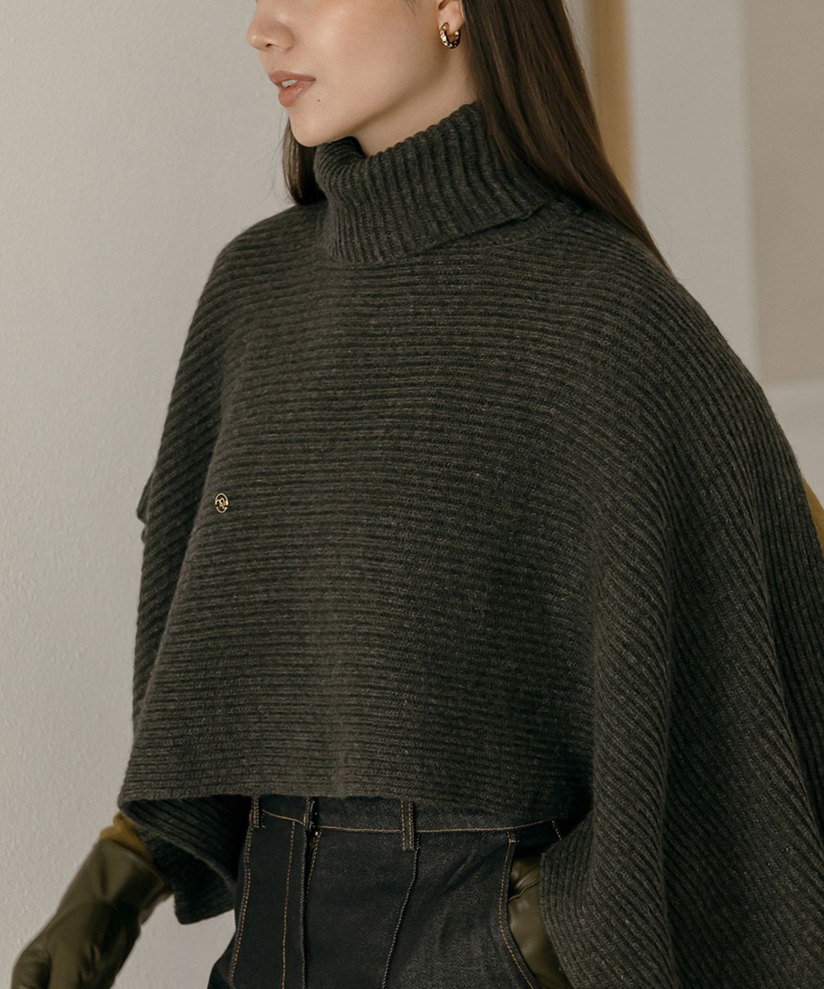 메이버유(MAYVERU) Temp Turtleneck Wool Cape Knitwear _ Gray