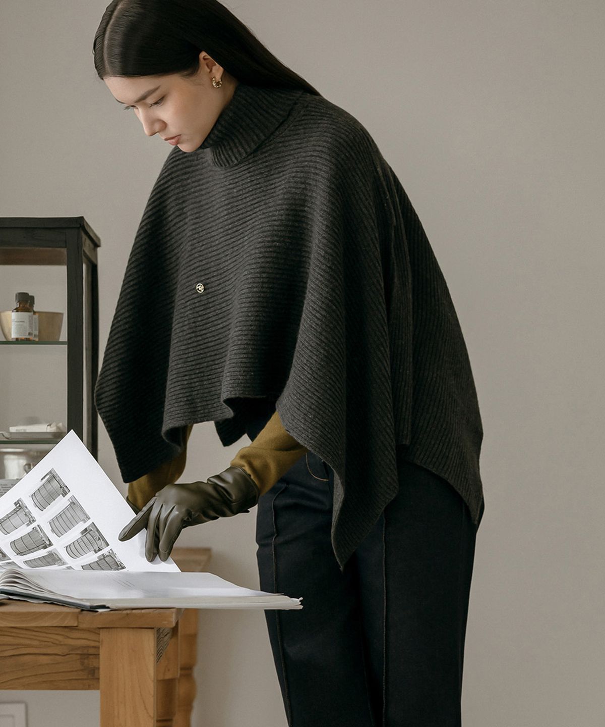 메이버유(MAYVERU) Temp Turtleneck Wool Cape Knitwear _ Gray