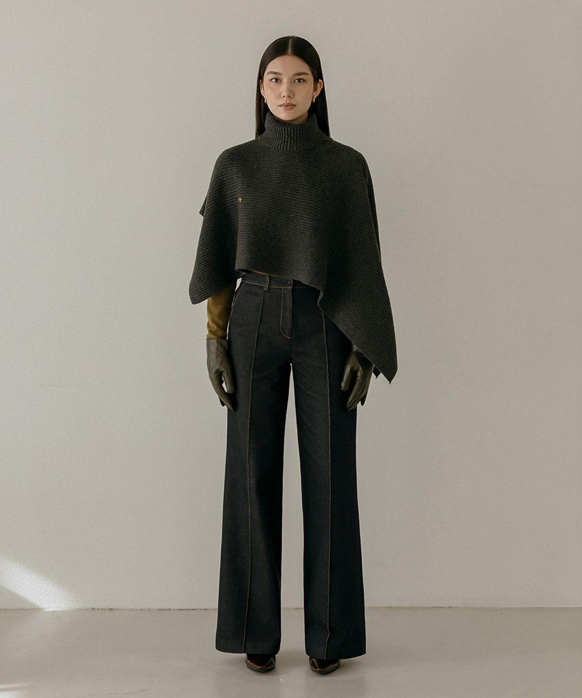 메이버유(MAYVERU) Temp Turtleneck Wool Cape Knitwear _ Gray