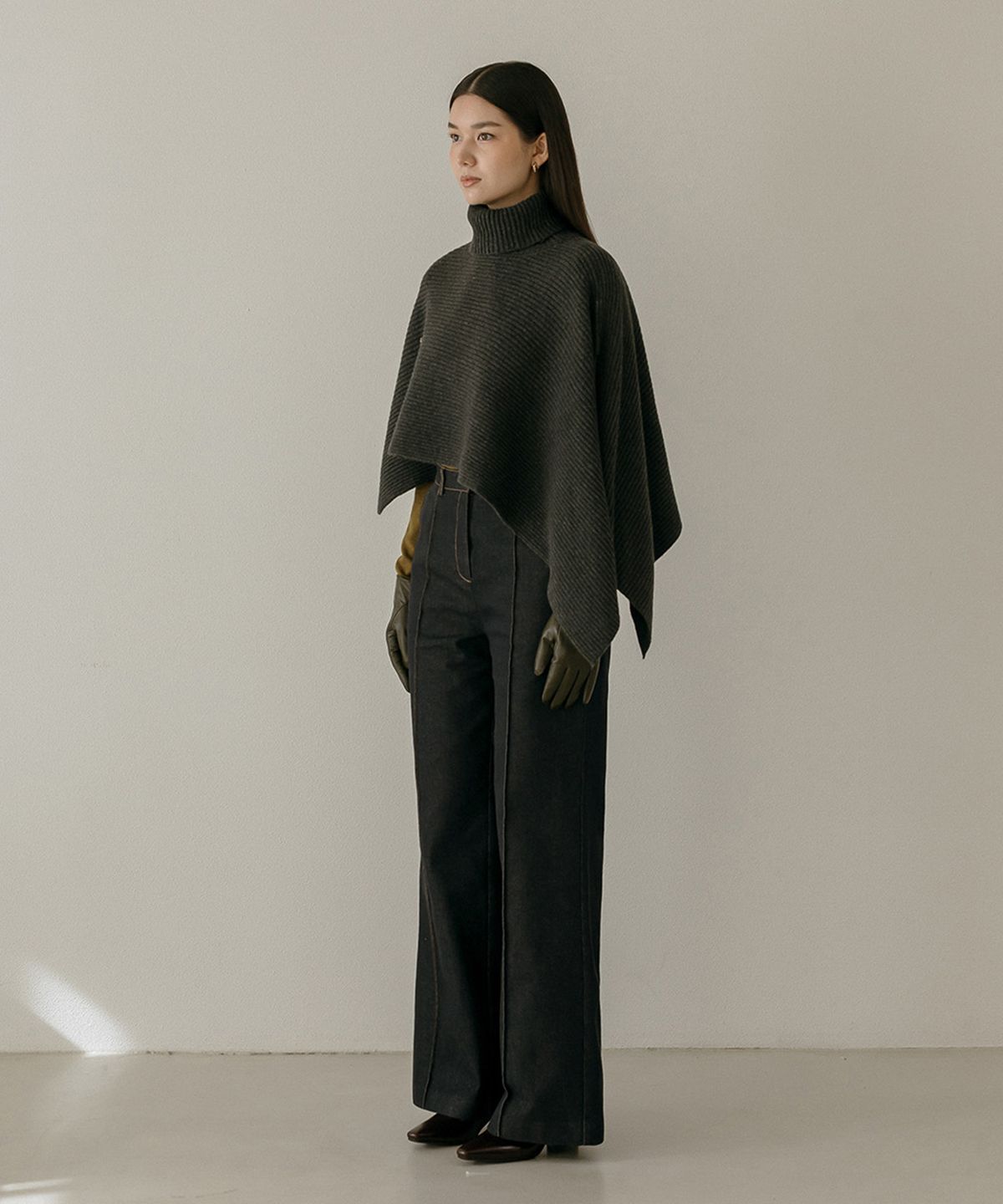 메이버유(MAYVERU) Temp Turtleneck Wool Cape Knitwear _ Gray