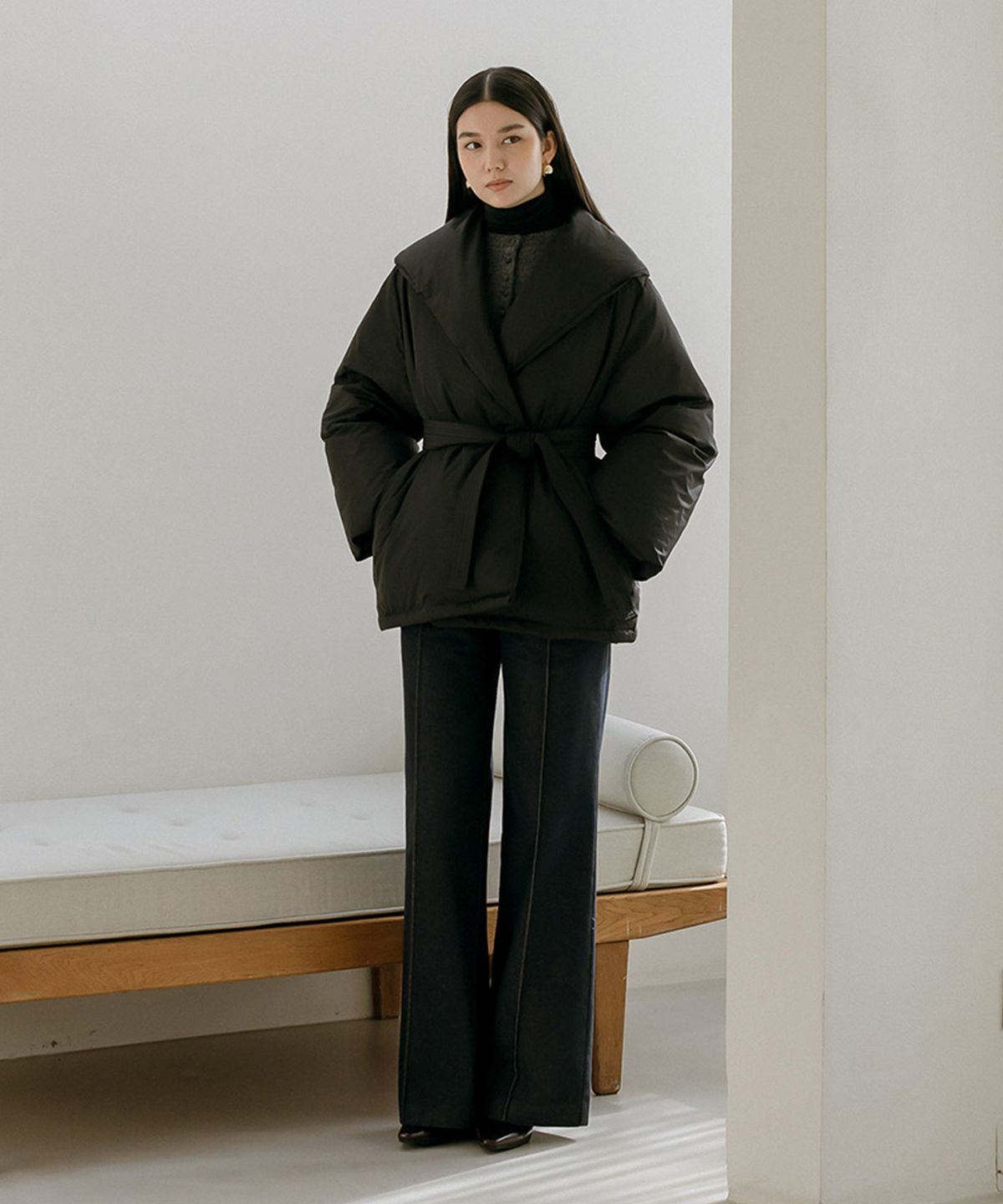 메이버유(MAYVERU) Walters Padding Jumper _ Black