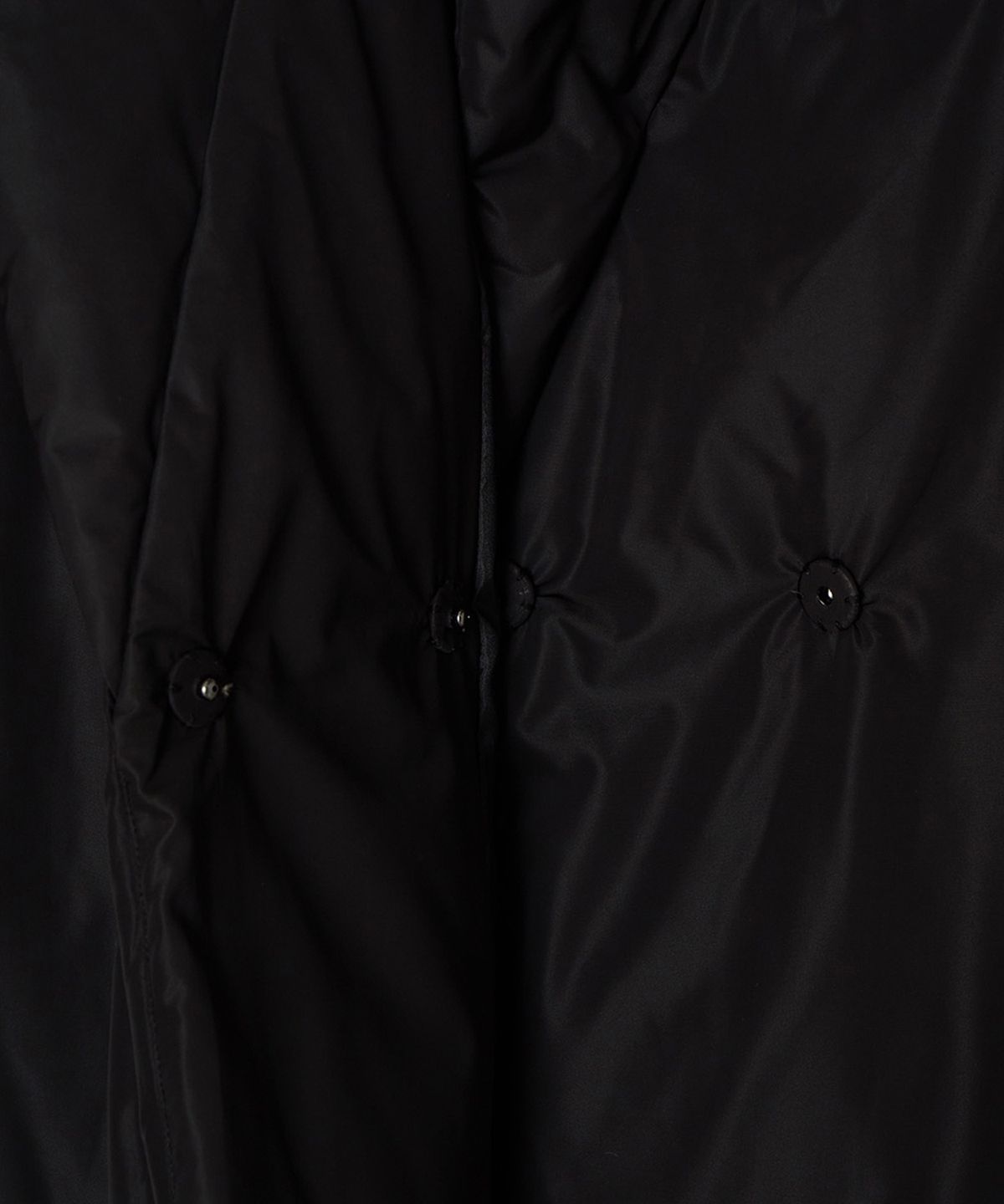메이버유(MAYVERU) Walters Padding Jumper _ Black
