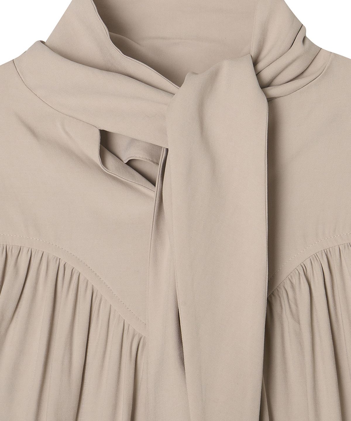 메이버유(MAYVERU) Analeigh Tie Blouse _ Beige