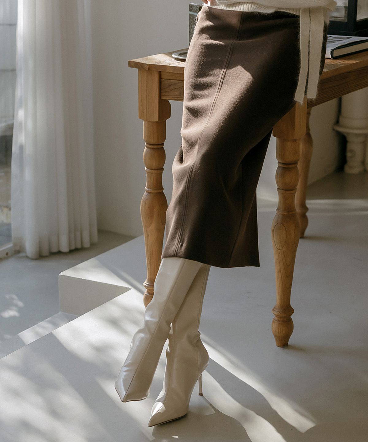 메이버유(MAYVERU) Novelle Stitch Skirt _ Brown