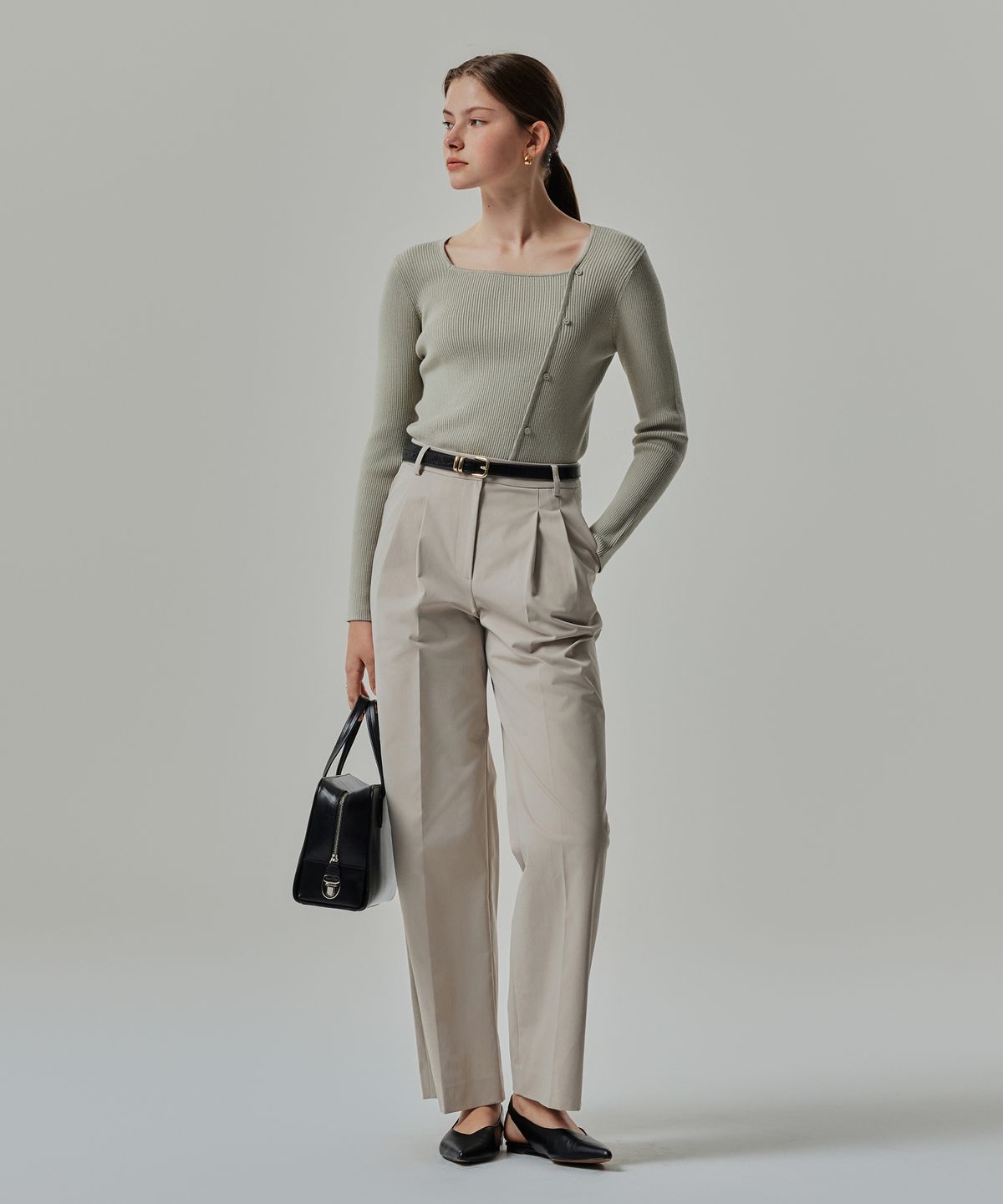 마인드브릿지 우먼(MIND BRIDGE WOMEN) [W][COUTURE]스퀘어넥버튼장식니트 - 3color MYKT6270