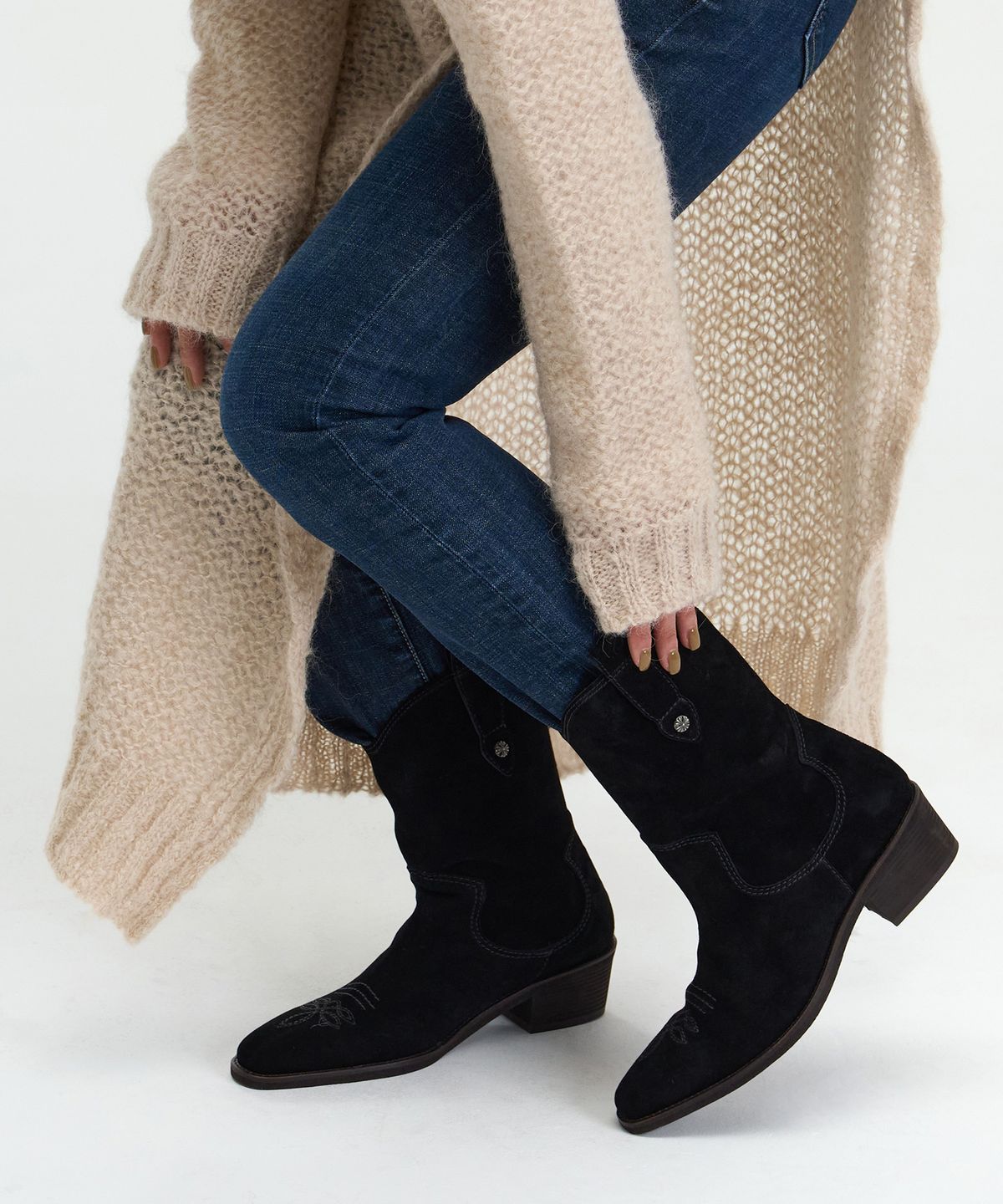 더조히(THE JOHI) Bailey Western Boots_2 Colors