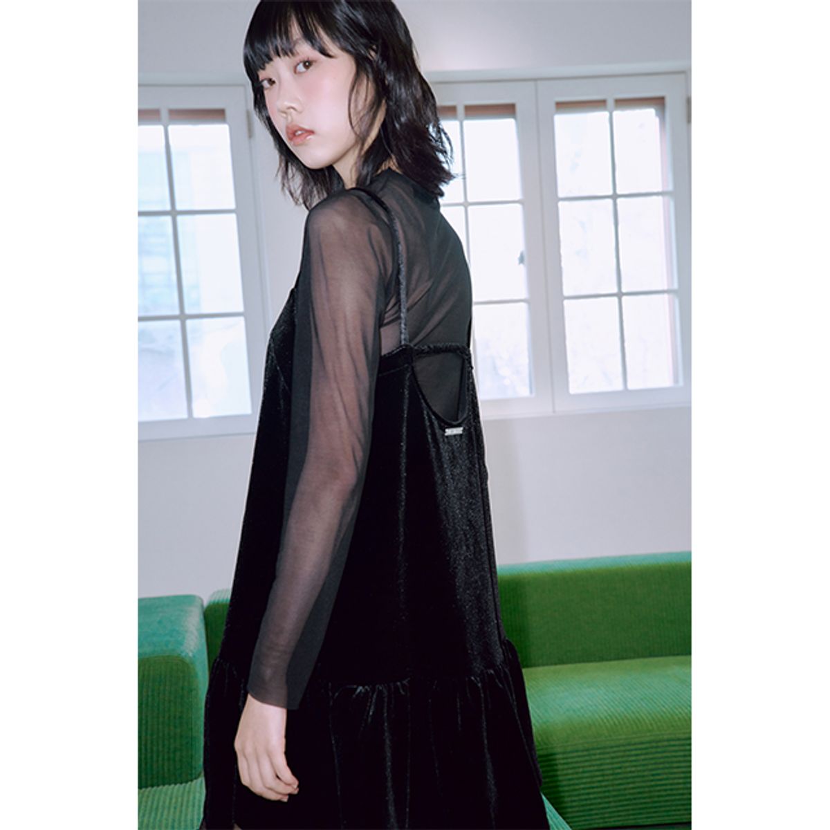 랩(LAP) 벨벳 뷔스티에 원피스 AQ4WOA63