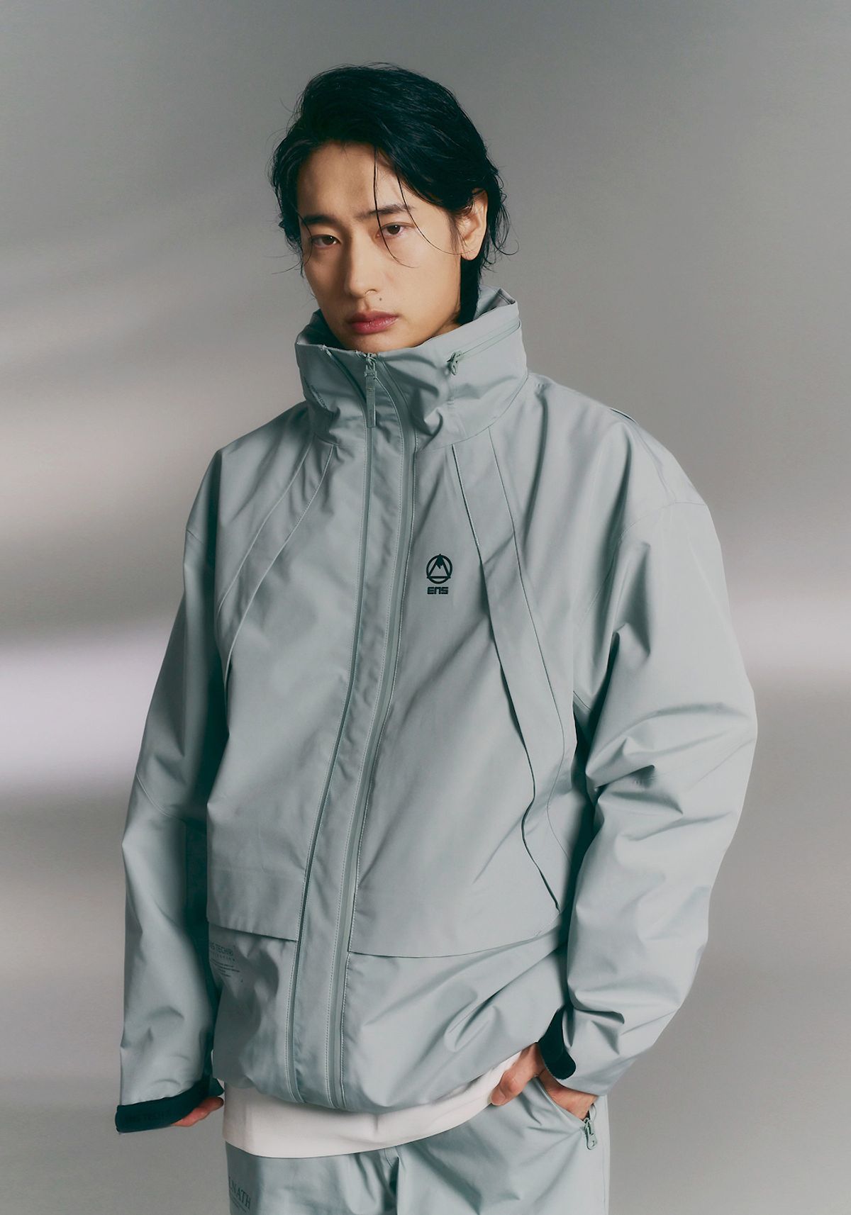 엘나스(ELNATH) 2425 Beres Jkt - Ether