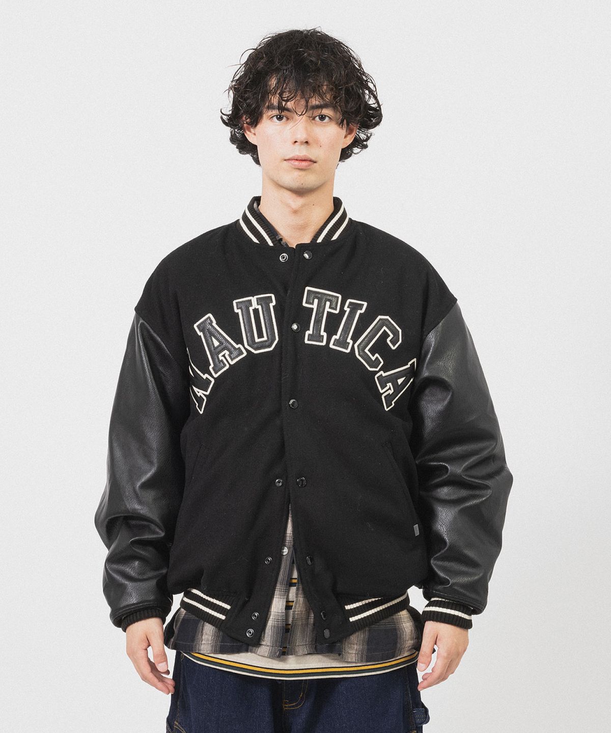 노티카(NAUTICA) 아치로고 어워드 자켓