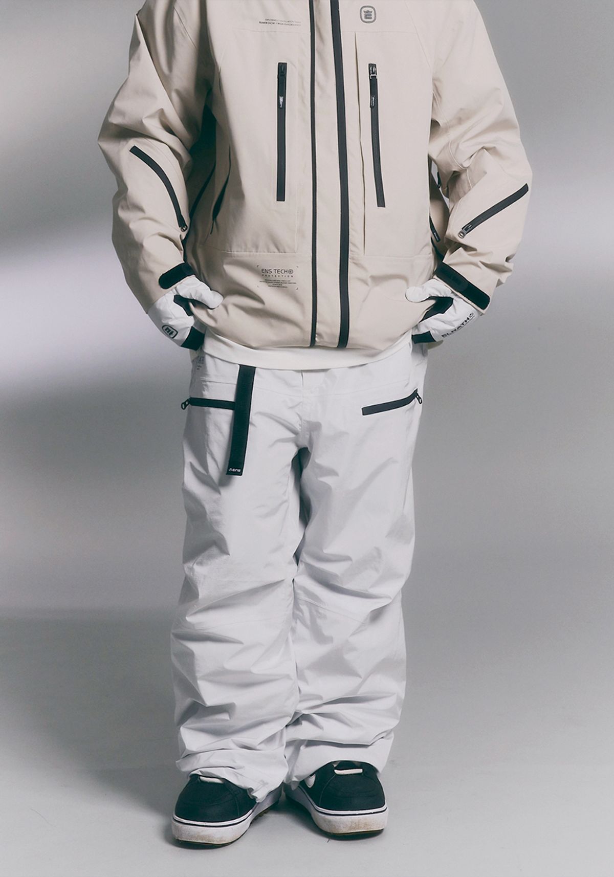 엘나스(ELNATH) 2425 Hera pants - white