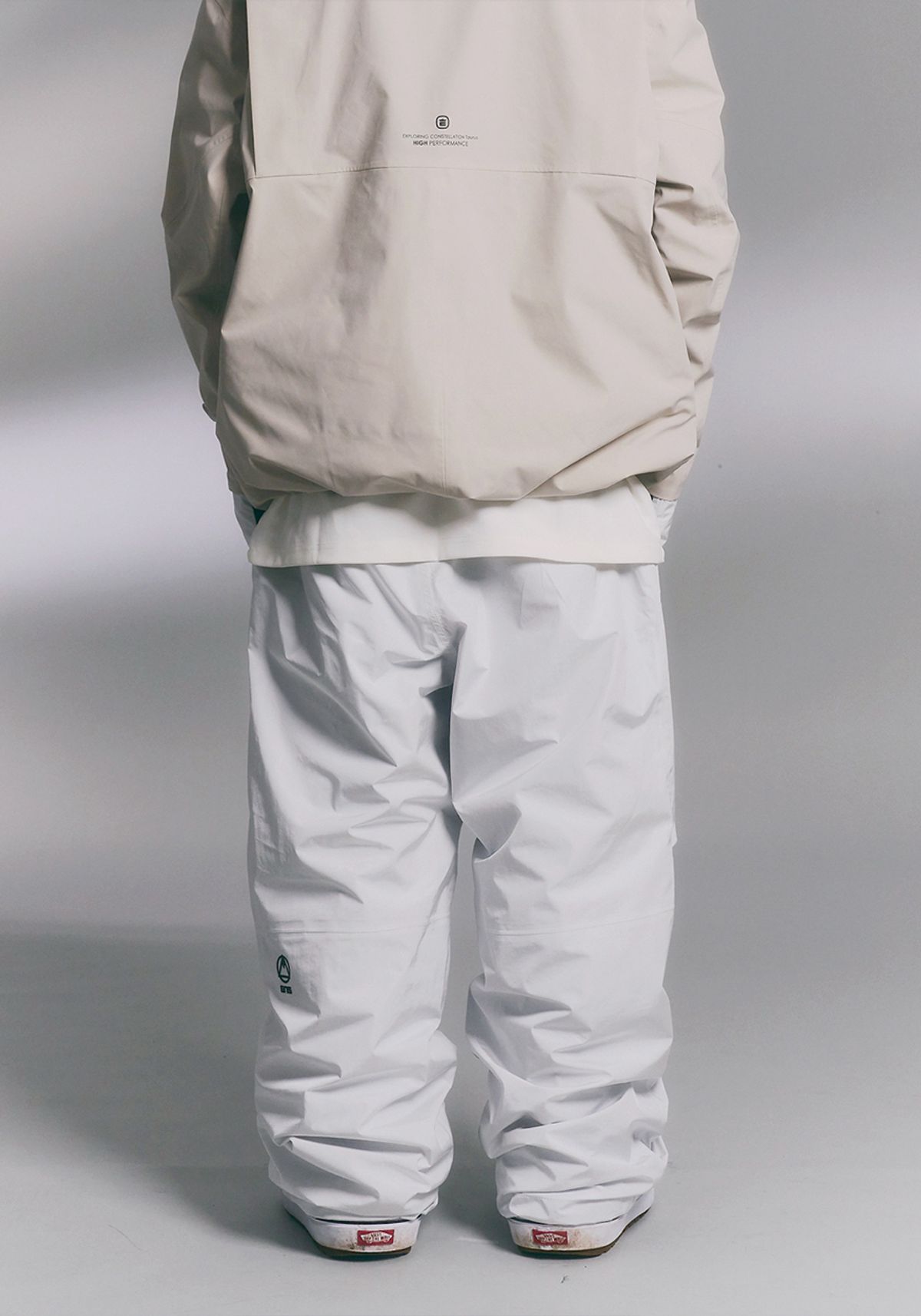엘나스(ELNATH) 2425 Hera pants - white