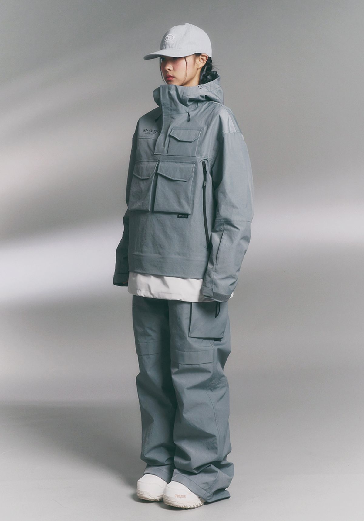 엘나스(ELNATH) 2425 Muse pants - Steel