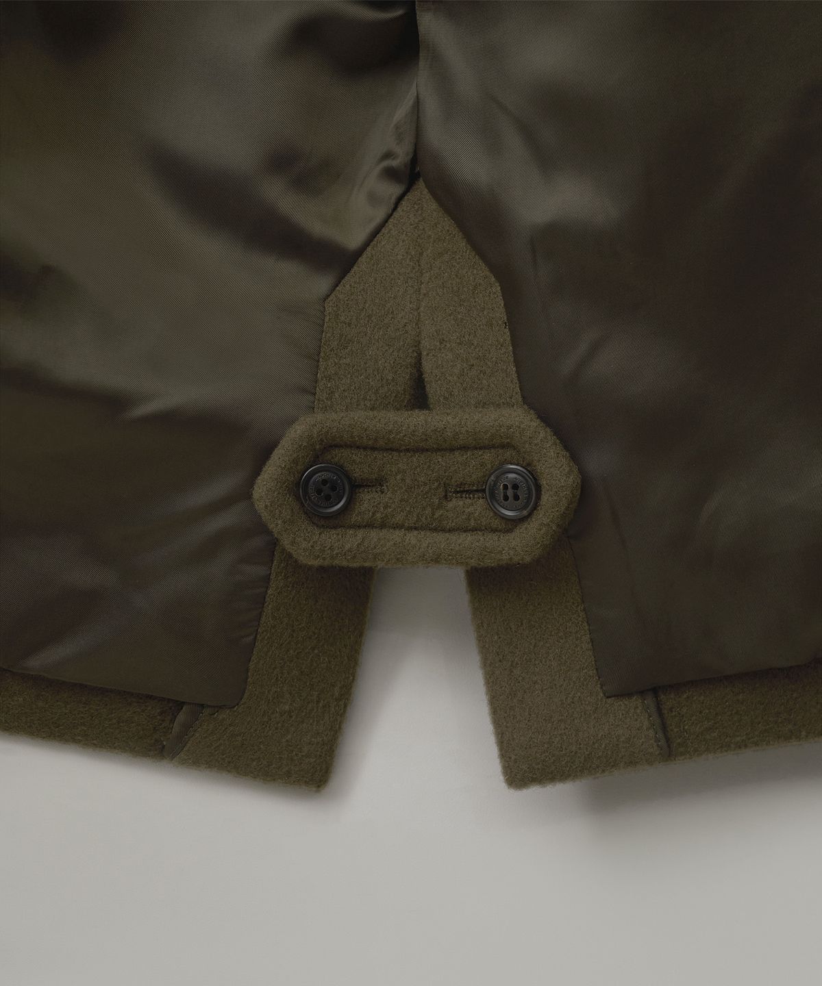어나더 오피스(ANOTHER OFFICE) Maverick Car Coat (Olive)