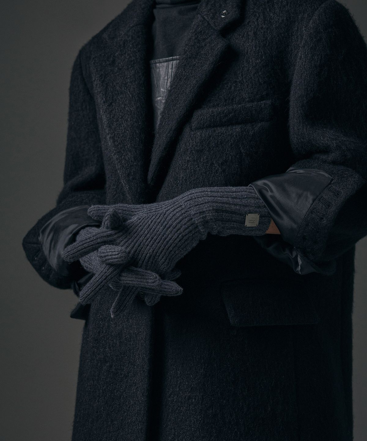 트리밍버드(TREEMINGBIRD) Wool Knit Gloves [ Charcoal ]