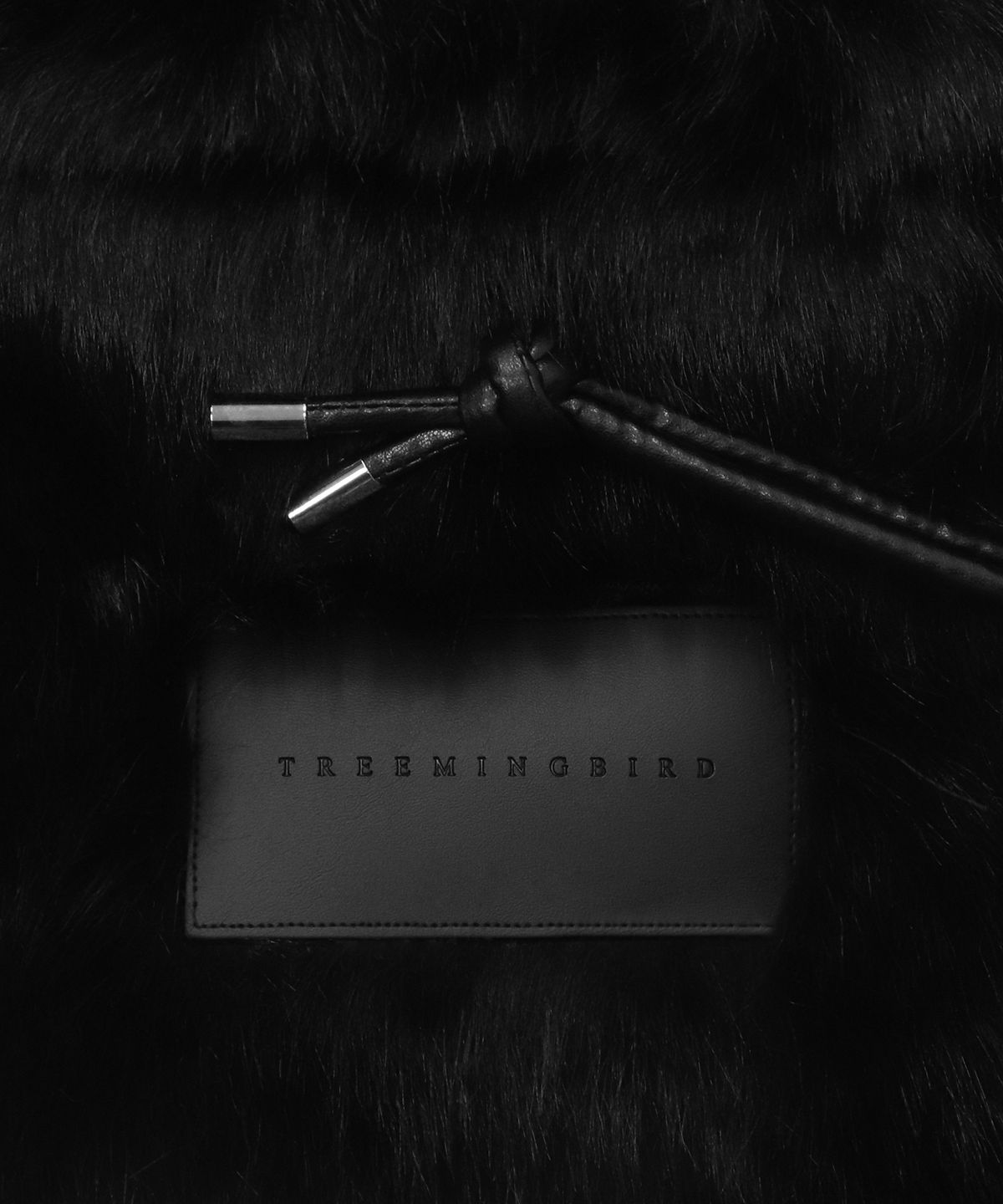 트리밍버드(TREEMINGBIRD) Volume Fur String Mini Bag [ Black ]