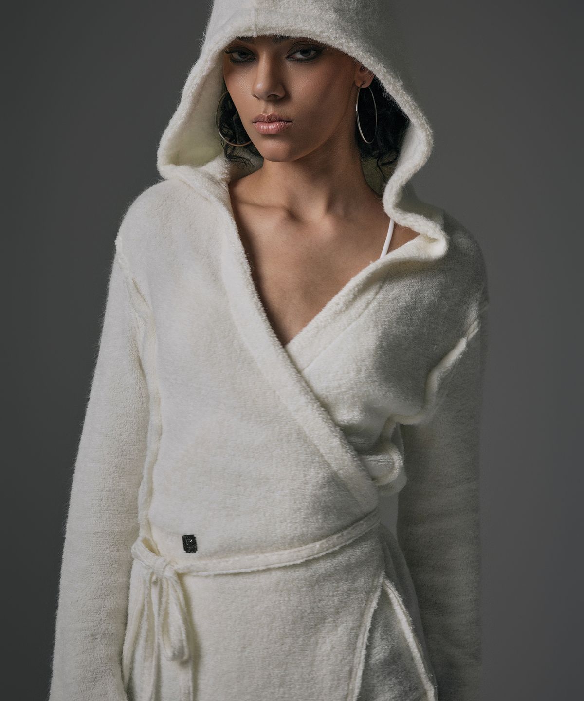 트리밍버드(TREEMINGBIRD) Terry Boucle Hoodie Wrap Cardigan [ Ivory ]