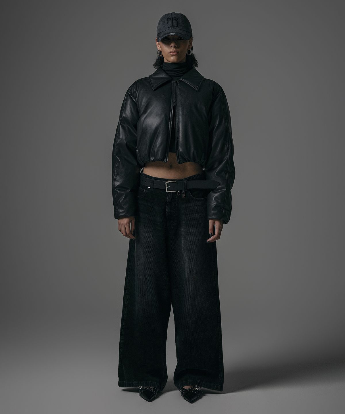 트리밍버드(TREEMINGBIRD) Matt Leather Short Padding Jumper [ Black ]